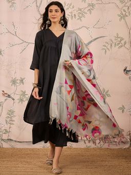 InWeave - Black Solid Kurta and Palazzo with Dupatta (Set of 3)