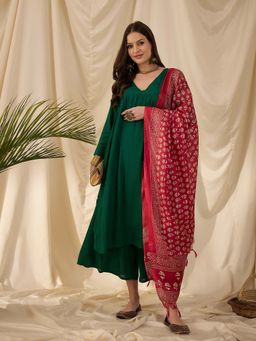 InWeave - Green Solid Kurta and Palazzo with Dupatta (Set of 3)