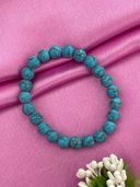 Turquoise color option, Currently selected