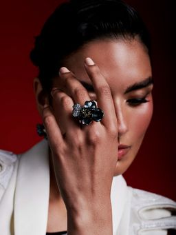 MISS JO - Opulent Magnolia Silver Cocktail Ring In Black with White Stones Size