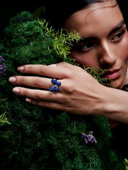 MISS JO - Fluttering Wings Silver Cocktail Ring In Blue Size