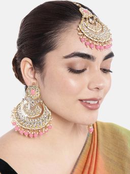 Peora - Gold Plated Kundan Pearl Dangling Chandbali Earrings Maangtikka Jewellery Set
