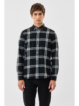 Snitch - Men Black Checks Shirt