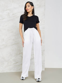 Styli - Womens White Textured Wide Leg Pant with Side Pocket