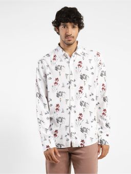 Levi's - Men White Slim Fit Shirt
