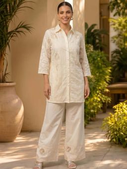 GULABI DORI - CREAM MUL COTTON SCHIFFLI CO-ORD SET