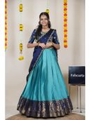 Blue color option, Currently selected