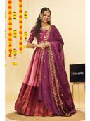 Pink color option, Currently selected