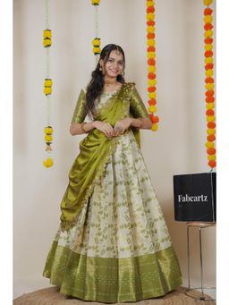 Fabcartz - Green Semi-Stitch Lehenga with Unstitch Blouse & Dupatta