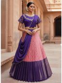 Pink color option, Currently selected