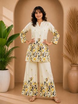 Misbis - Yellow Print Mandarin Collar Co-Ord Set