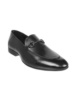 Metro - Men Black Formal Loafers