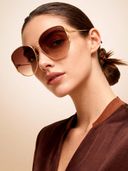 Brown color option