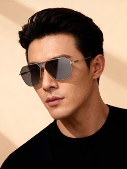 Police - Men Gold Metal Frame and Grey Colored Lens Sunglasses - Spll89K 62 8Ffy