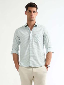 Arrow Sports - Green Slim Fit Casual Shirt