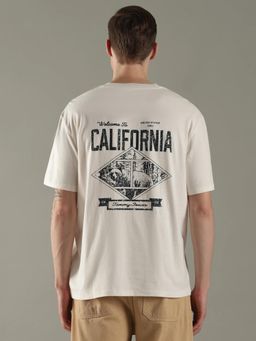 Tommy Hilfiger - Men White Printed Relaxed Fit Cotton T-Shirt