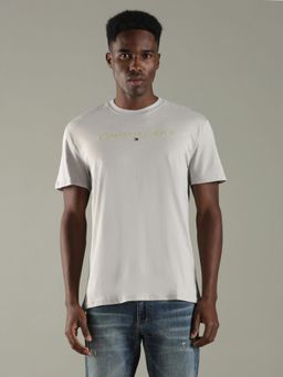 Tommy Hilfiger - Men Grey Solid Regular Fit Cotton T-Shirt