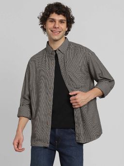 American Eagle - Men Black Everyday Flannel Plaid Button-Up Shirt