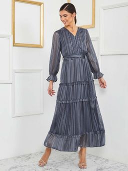 Styli - Grey Long Sleeves V Neck Tiered Maxi Dress