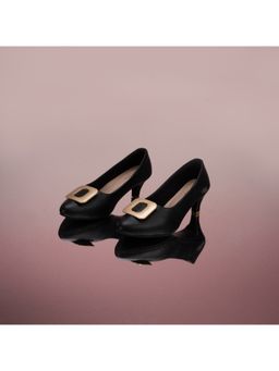 SCENTRA - Spain Solid Black Party Pumps