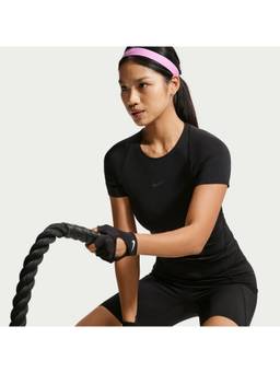 Nike - Sportswear Womens Universa T-shirt - Black
