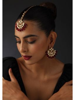 SWABHIMANN - Paakhi Kundan White Maang Tikka and Earrings
