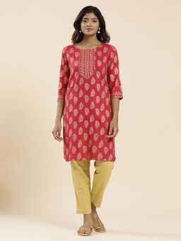 Jaipur Kurti - Ethnic Motif Printed Straight Kurta Pink