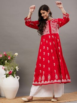 RAKHI APPARELS - Red Cotton Chikankari Anarkali Kurta with Front Buttons
