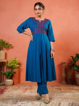 ARAMYA - Blue Embroidered Round Neck Kurta with Pant
