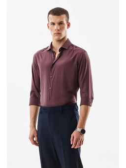 Snitch - Burgundy Solid Full Sleeves Regular Casual Shirt For Men