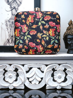 NR by Nidhi Rathi - Printed Black Clutch
