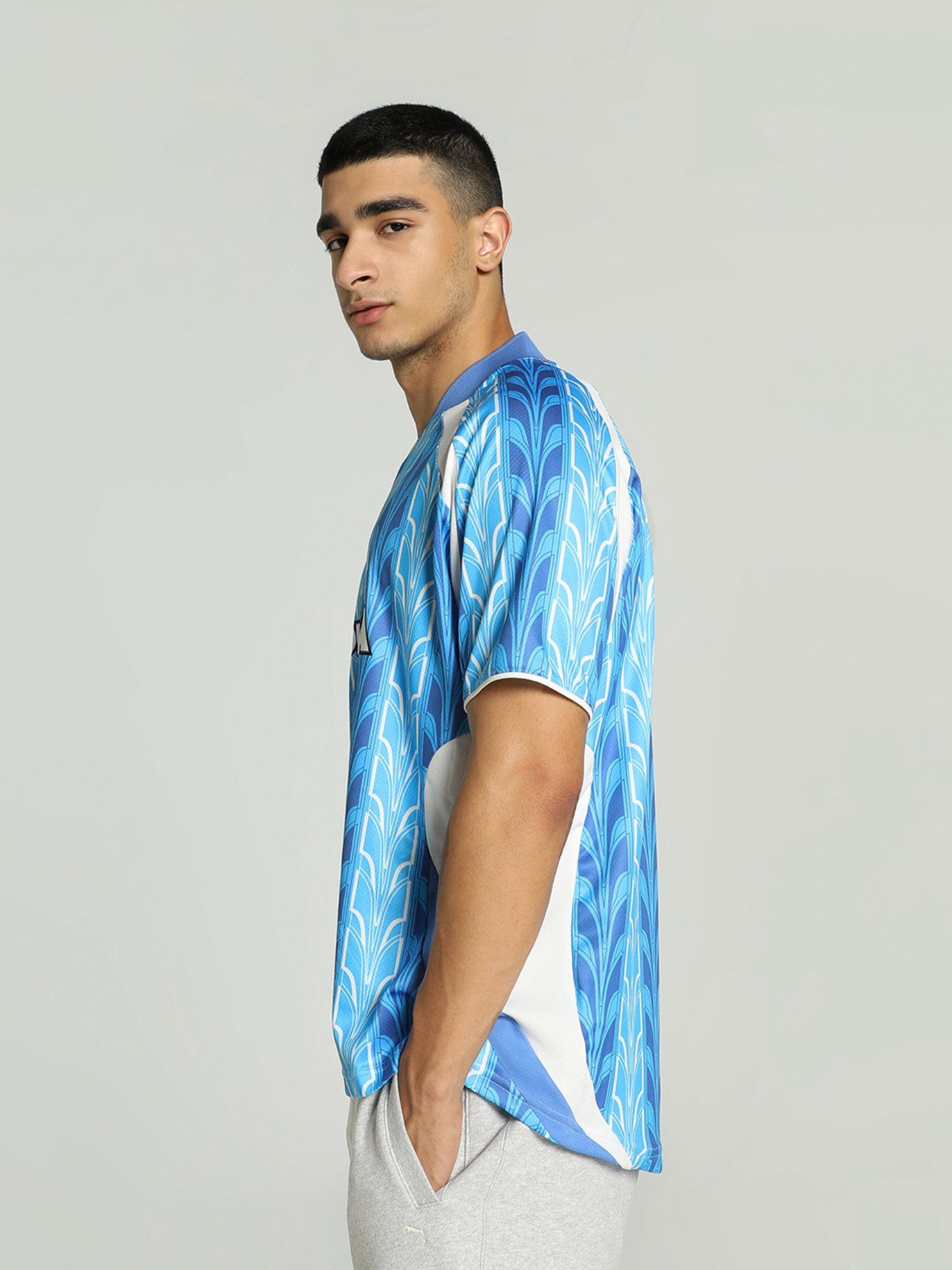 PUMA サッカーシャツ XL 水色 YAMAHA 10 SHUNSUKE Buy Puma FOOTBALL JERSEY Unisex Blue T-Shirt Online