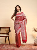 Red color option, Sold out, Currently selected