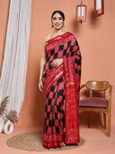 Black color option, Sold out, Currently selected