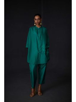 BRIH - Evergreen Embroidered Kurta with Pant (Set of 2)