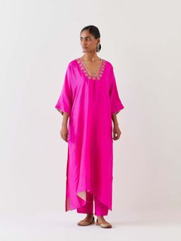 BRIH - Pink Embroidered Kurta with Pant (Set of 2)