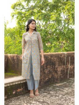 Anuvas - Timeless Kurta Set (Set of 2)