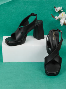 VALIOSAA - Women Black Heels