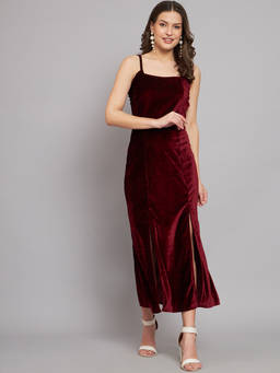 VAARARO - Women Maroon Solid/Plain Velvet Dress