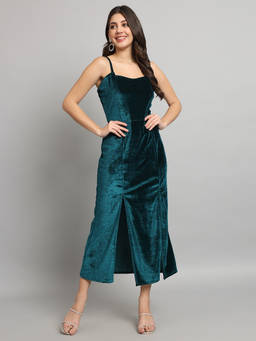 VAARARO - Women Green Solid/Plain Velvet Dress