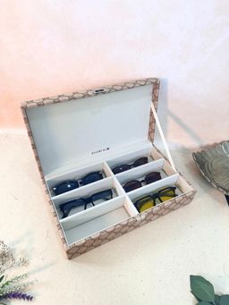 La Trove - Elegant Vegan 6 Slot Sunglass Organiser Box With Closed Top Champagne