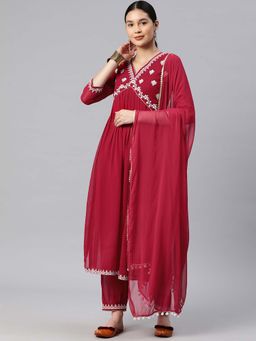 SERONA FABRICS - Pink Embroidered Three Fourth Sleeves Kurta Pant with Dupatta