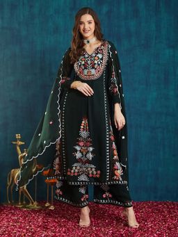 SERONA FABRICS - Green Embroidered Three Fourth Sleeves Kurta Palazzo with Dupatta