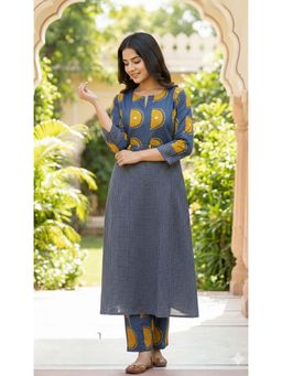 Autumnlane - Blue Printed Three Fourth Sleeves Kurta and Pant