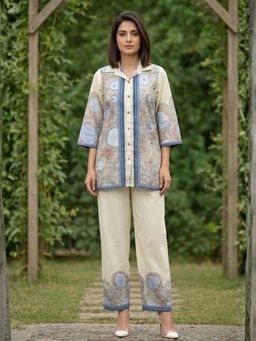 Autumnlane - Off White Printed Three Fourth Sleeves Co-Ord Set