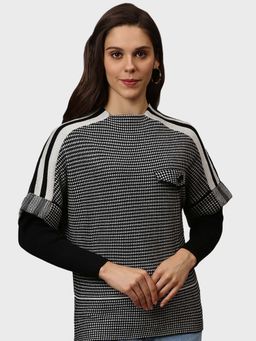 PINACOLADA - Black Detailing Sweater