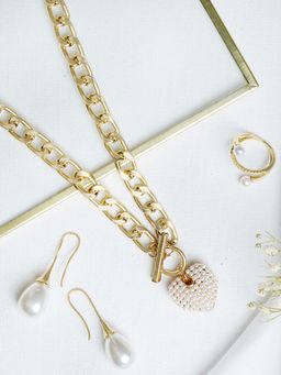 Joker and Witch - Pearl Trio Jewellery Set for Women