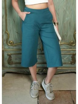 MLADA - Teal Solid Regular Cotton Blend Capri