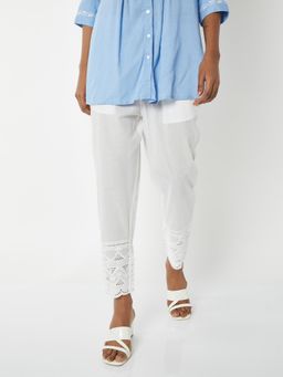 max - White Embroidered Regular Cambric Trouser
