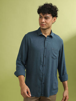 Crocodile - Men Blue Regular Fit Solid Shirt